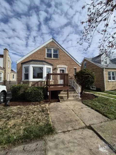 201 Hillcrest Ave, Chicago Heights, IL 60411