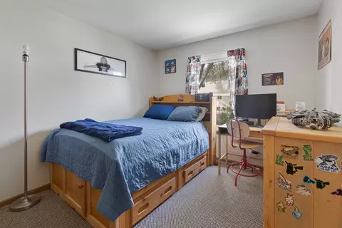 1108 Little Falls Dr, Elgin, IL 60120 photo 21