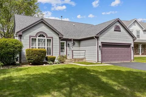 1108 Little Falls Dr, Elgin, IL 60120 photo 2