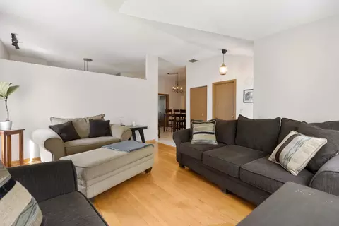 1108 Little Falls Dr, Elgin, IL 60120 photo 6