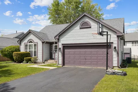 1108 Little Falls Dr, Elgin, IL 60120 photo 3