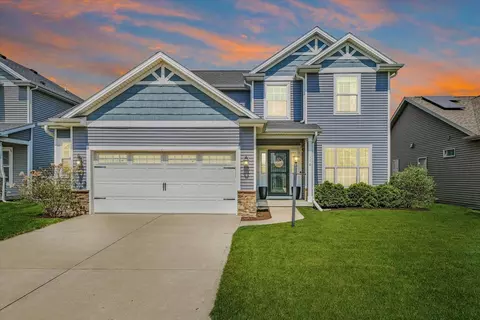 110 Sunflower St, Savoy, IL 61874
