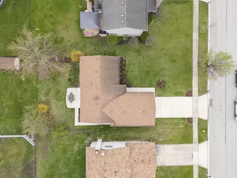 604 Devonshire Ln, Wheaton, IL 60189 photo 27