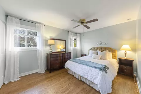 604 Devonshire Ln, Wheaton, IL 60189 photo 12