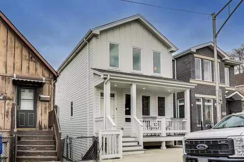 2823 S Short St, Chicago, IL 60608