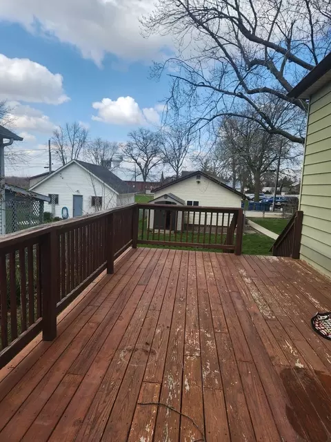 Exterior - 1367 S 7th Ave, Kankakee, IL 60901 photo 3 of 6