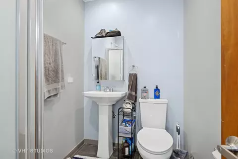 Bath - 107 W Jeffery Ave, Wheeling, IL 60090 photo 1 of 1