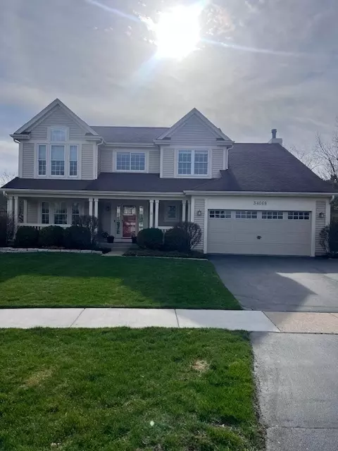 34068 N Sulkey Dr, Grayslake, IL 60030