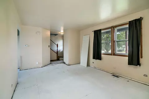 1320 S 3rd Ave, Kankakee, IL 60901 photo 2