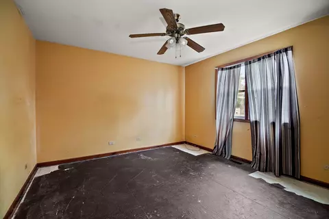 1320 S 3rd Ave, Kankakee, IL 60901 photo 8