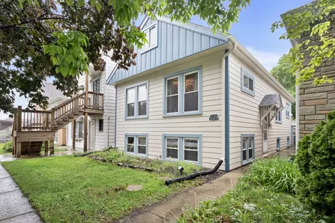 1538 Kenilworth Ave, Berwyn, IL 60402