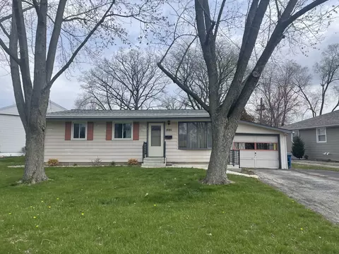 1801 E Duane Blvd, Kankakee, IL 60901