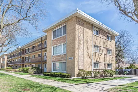 4901 N Harlem Ave #3, Chicago, IL 60656