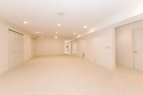1907 Redbud Ln, Bloomington, IL 61704 photo 46