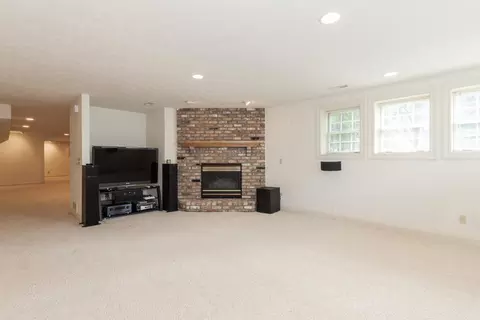 1907 Redbud Ln, Bloomington, IL 61704 photo 53