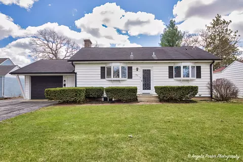 232 George Ave, Wauconda, IL 60084