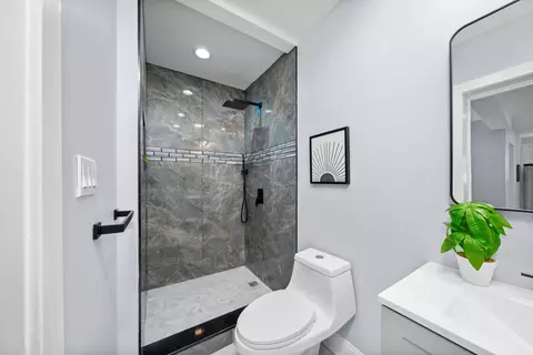 648 E 92nd Pl, Chicago, IL 60619 photo 20