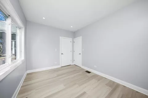 648 E 92nd Pl, Chicago, IL 60619 photo 8