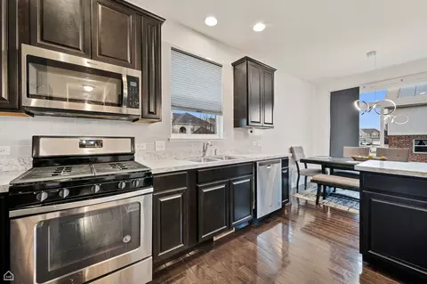 71 Bowman St, Matteson, IL 60443 photo 8