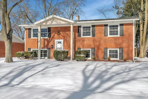524 Landau Rd, University Park, IL 60484