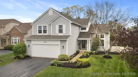 916 Pimpernel Ct, Naperville, IL 60540