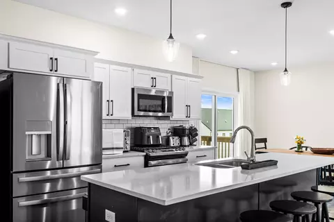 Kitchen - 505 Raef Rd, Downs, IL 61736 photo 3 of 4