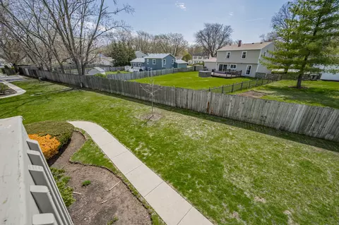 Exterior - 1691 Valley Forge Ct #A, Wheaton, IL 60189 photo 5 of 8