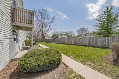 Exterior - 1691 Valley Forge Ct #A, Wheaton, IL 60189 photo 7 of 8