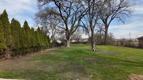 7220 W 73rd St, Bridgeview, IL 60455 photo 33
