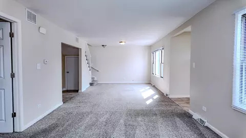 7220 W 73rd St, Bridgeview, IL 60455 photo 4