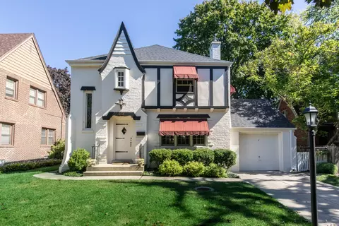 205 N Merrill St, Park Ridge, IL 60068