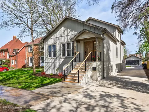 2206 W 107th Pl, Chicago, IL 60643