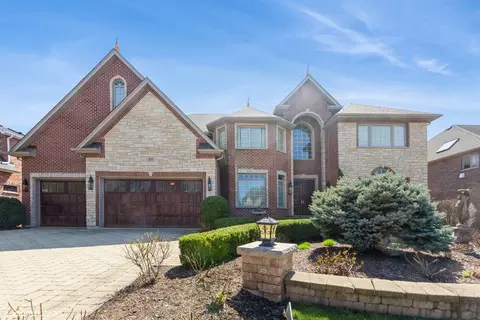 Undisclosed, Naperville, IL 60565