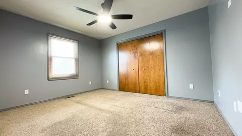 1301 Kenneth Dr, Bloomington, IL 61704 photo 32