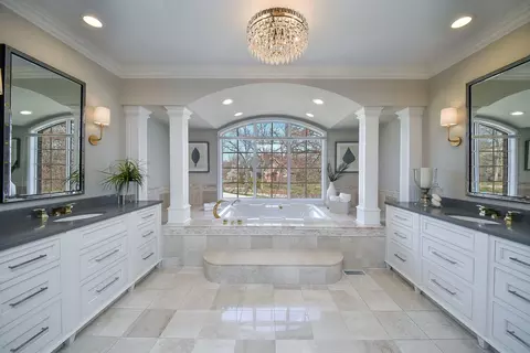7 Muirfield Cir, Wheaton, IL 60189 photo 23