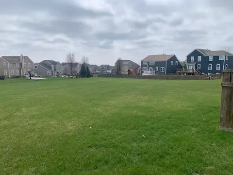 3111 Bridgeham St, Elgin, IL 60124 photo 36