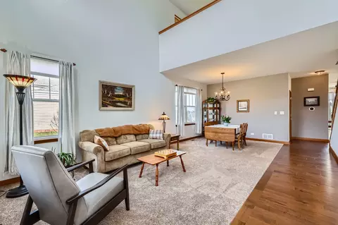 3111 Bridgeham St, Elgin, IL 60124 photo 5