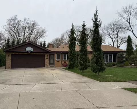 5159 W Otto Pl, Oak Lawn, IL 60453