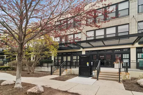 1151 W 15th St #231, Chicago, IL 60608