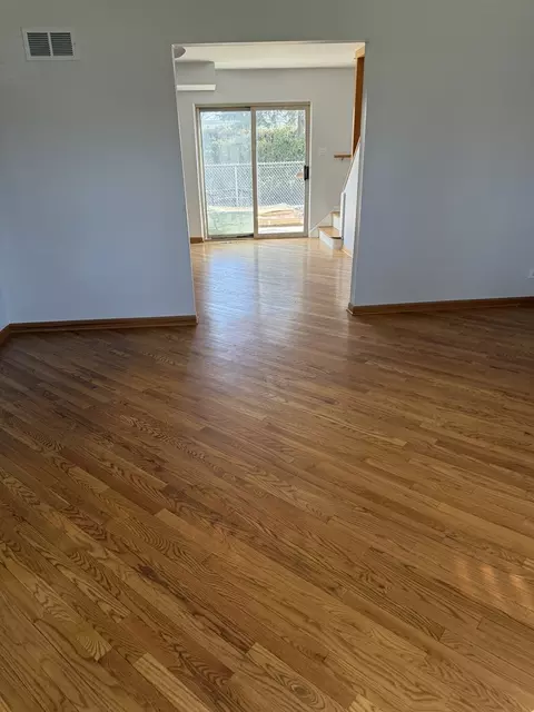 Living - 255 Dover Dr, Des Plaines, IL 60018 photo 1 of 4