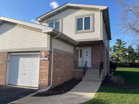 15939 Blackwater Ct, Tinley Park, IL 60477