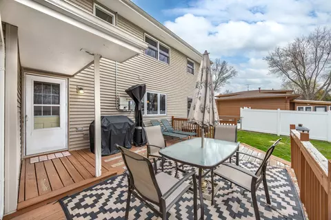 1100 Laurel Dr, Aurora, IL 60506 photo 27