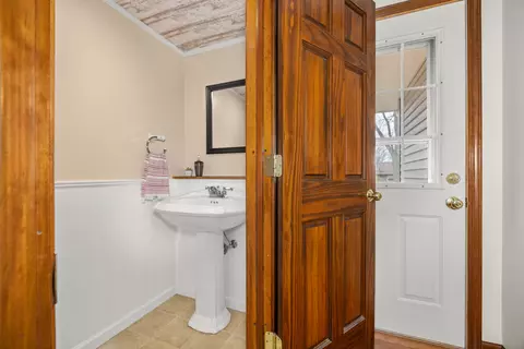 1100 Laurel Dr, Aurora, IL 60506 photo 13