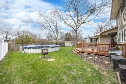 1100 Laurel Dr, Aurora, IL 60506 photo 26