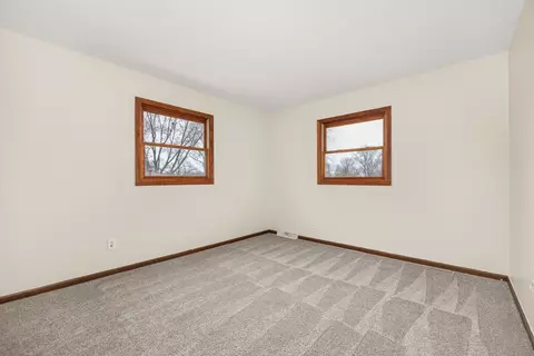 1100 Laurel Dr, Aurora, IL 60506 photo 17