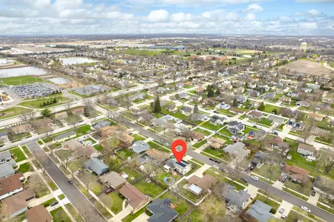 1100 Laurel Dr, Aurora, IL 60506 photo 32