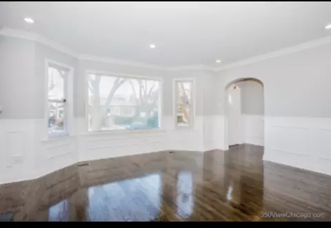 9211 S May St, Chicago, IL 60620 photo 2