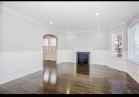 9211 S May St, Chicago, IL 60620 photo 5