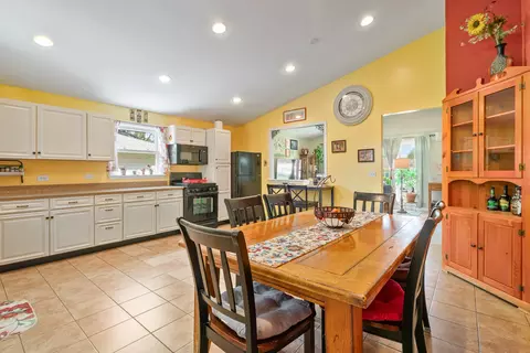 824 Read St, Lockport, IL 60441 photo 12