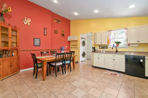 824 Read St, Lockport, IL 60441 photo 10